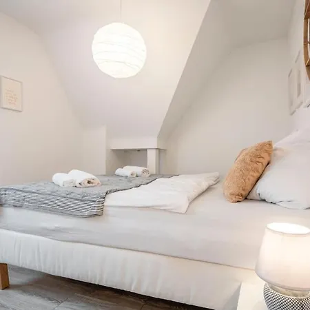 Apartment Loftdesign 8 Personen Boxspring Frankenthal Ludwigshafen Basf *