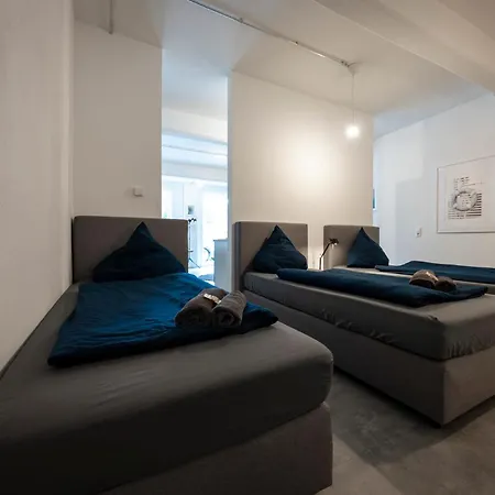 شقة Loftdesign 7 Personen Boxspring Ludwigshafen Basf *