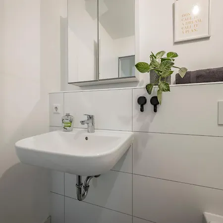 アパート Loftdesign 7 Personen Boxspring Ludwigshafen Basf フランケンタール