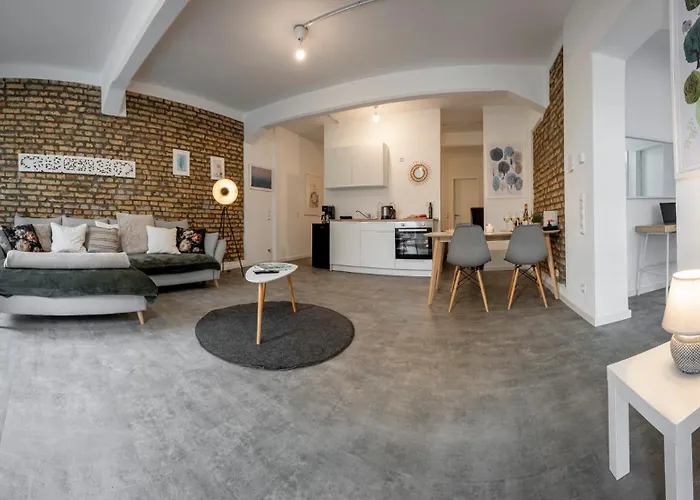 Lägenhet Loftdesign 7 Personen Boxspring Ludwigshafen Basf *