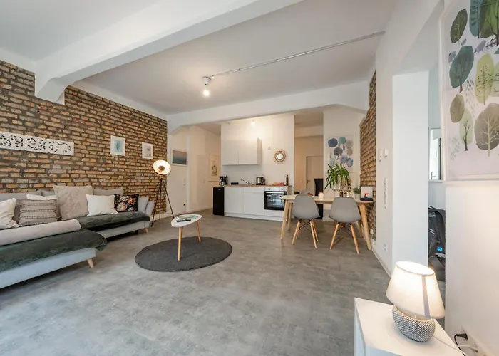 Loftdesign 7 Personen Boxspring Ludwigshafen Basf Lägenhet *